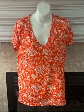 Smith & Quinn University of Tennessee Top size medium NWT